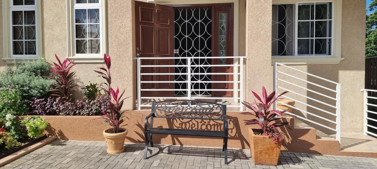 Komfort Getaway Villa At Countrymist Ocho Rios Exterior foto