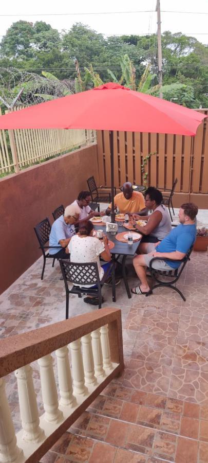 Komfort Getaway Villa At Countrymist Ocho Rios Exterior foto